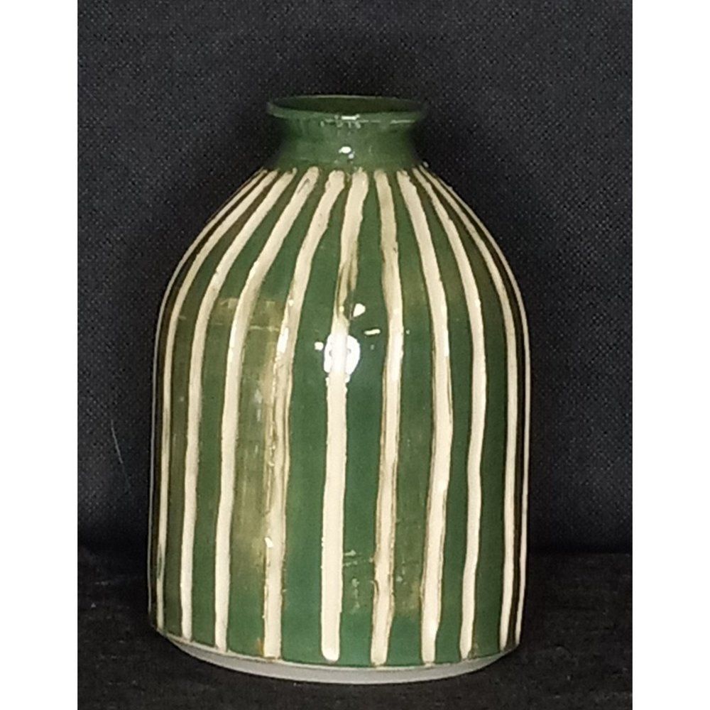 Ribbed Green and White Studio Pottery Vase Pot‎ Signed by Artist RH